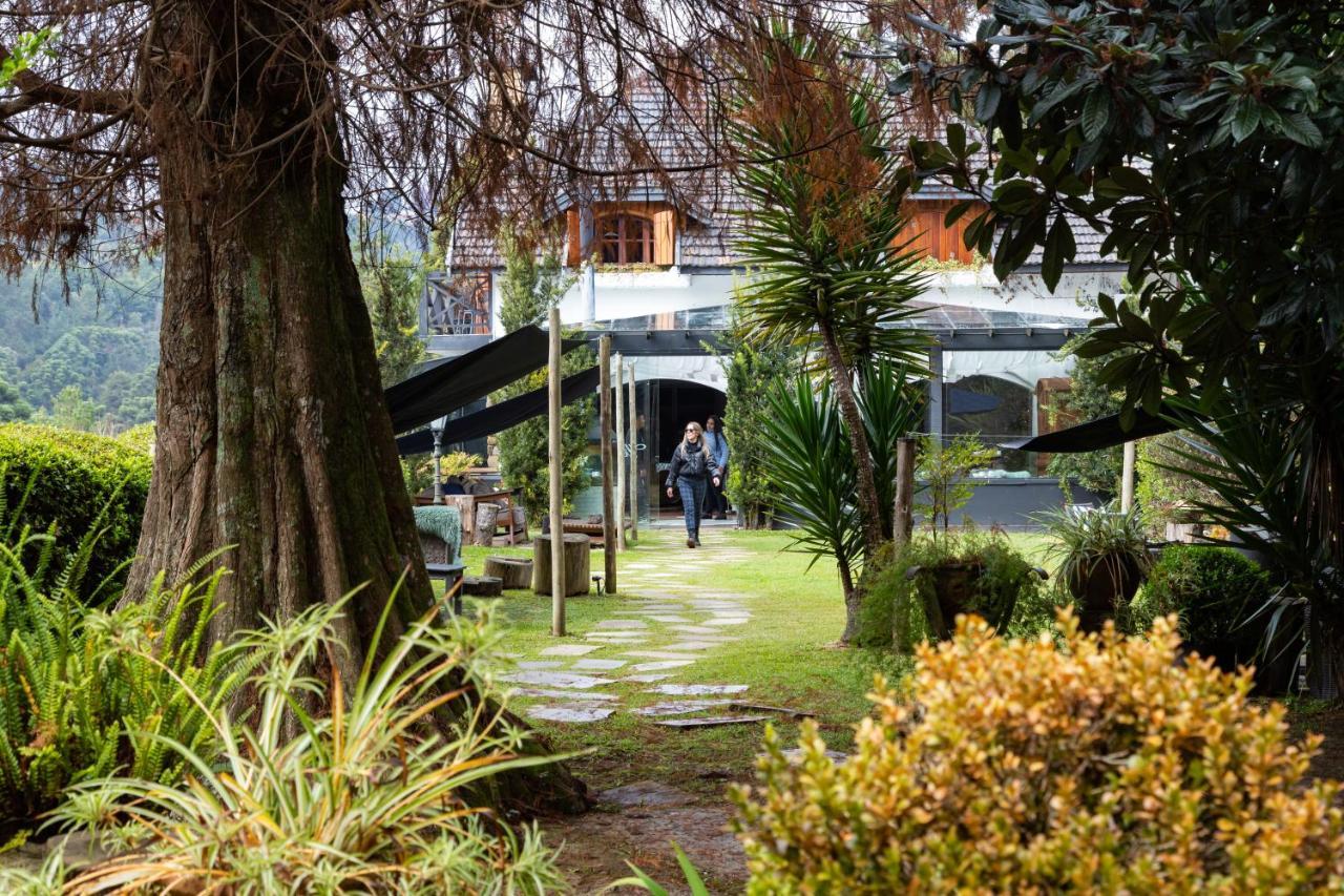 Alma Hotel Campos do Jordao Exterior photo