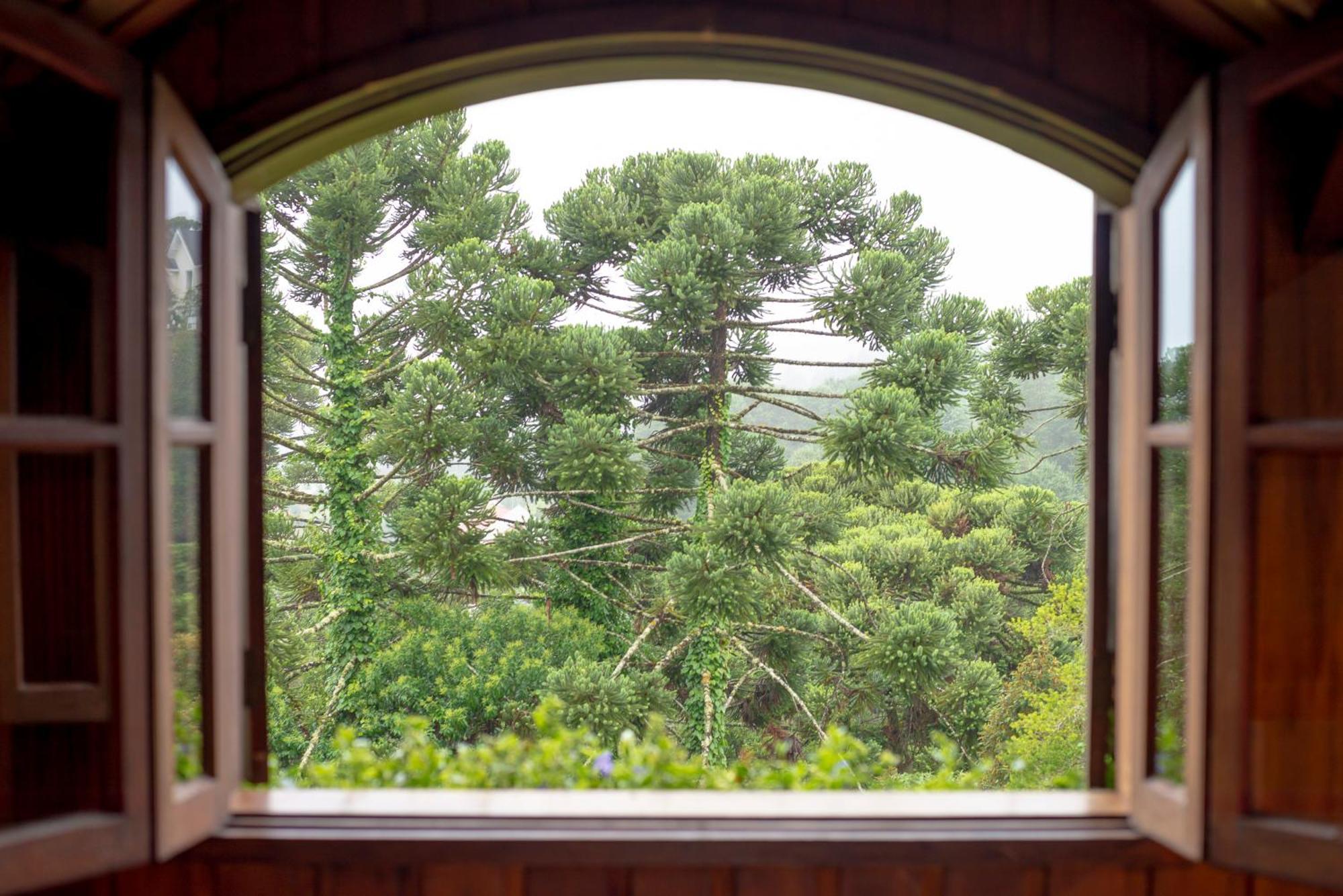 Alma Hotel Campos do Jordao Exterior photo