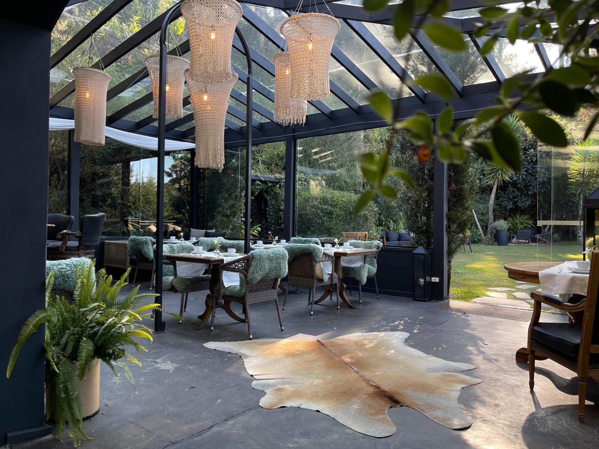 Alma Hotel Campos do Jordao Exterior photo